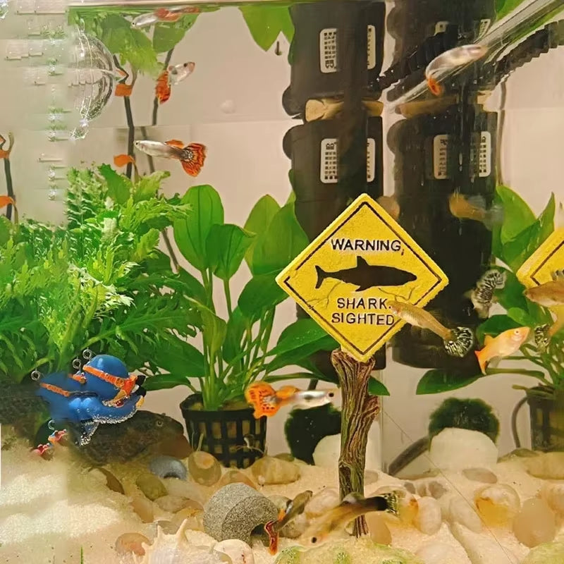 Resin Aquarium Decoration Ornaments Artificial Shark Warning Sign Landscaping Accessories for Fish Tank Aquarium Background